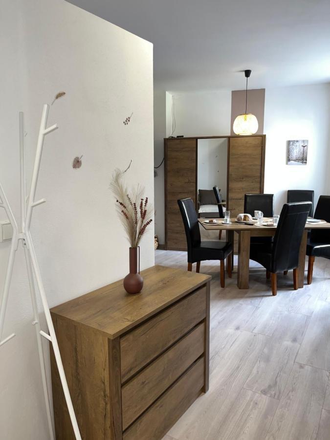 Apartmany Nezarka A Privatni Wellness Йиндржихув-Градец Экстерьер фото